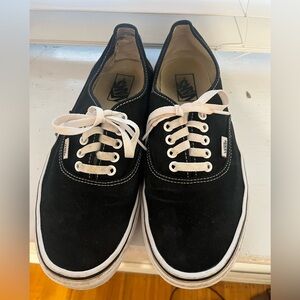 Vans men’s size 11 black canvas sneakers white ties